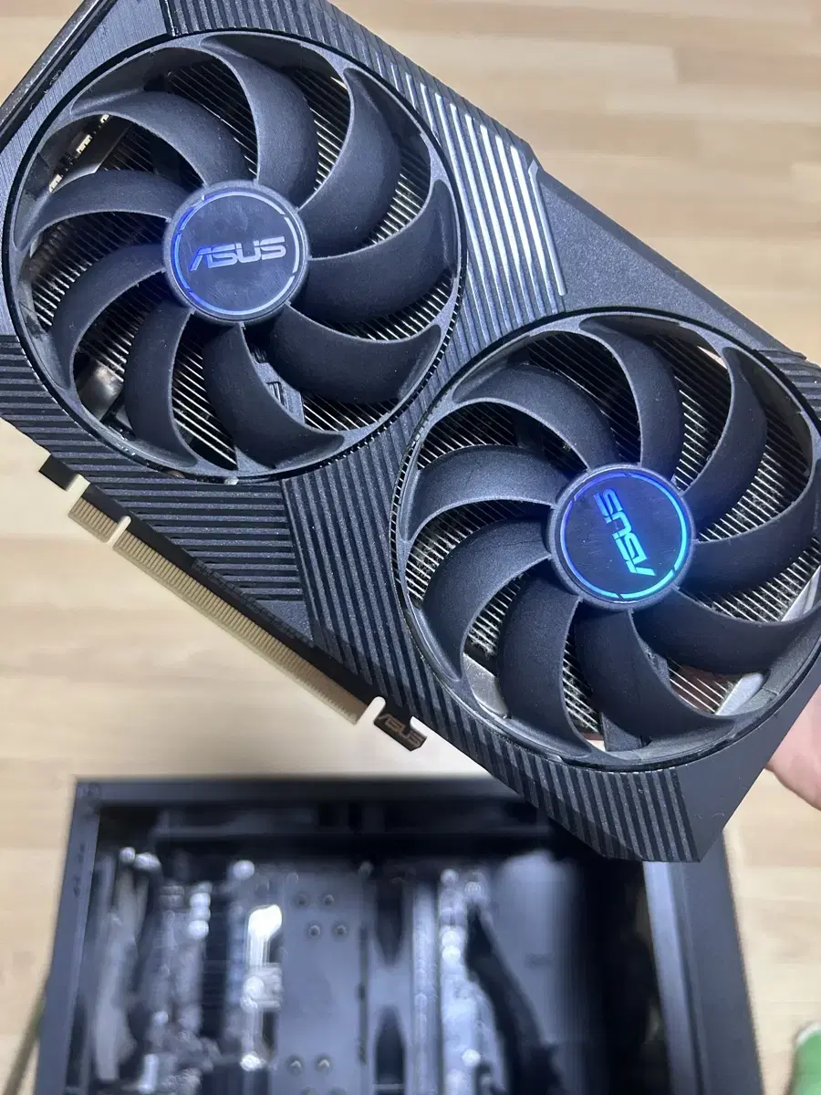 ASUS 지포스 RTX 3060 팝니다